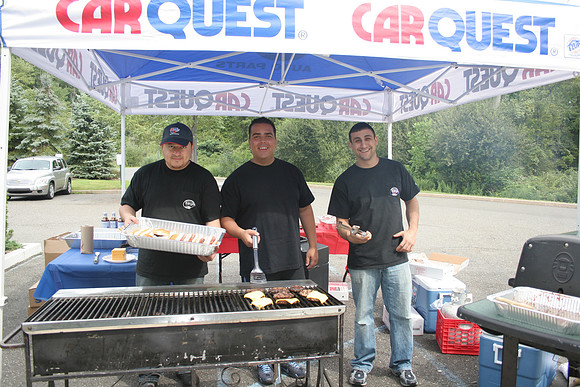 Armonk BBQ 8.31.06 004