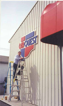 Glen hanging sign