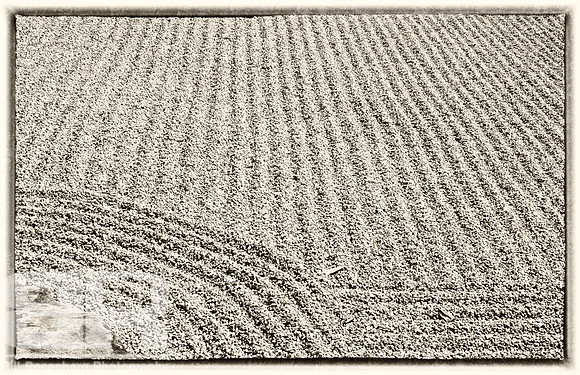 Zen Garden 1 toned